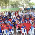 Noboa y DCNB celebran Navidad con ligas de béisbol de La Zurza
