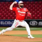 Leones del Escogido Fichan a José Urquidy para Reforzar su Rotación