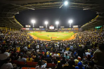 Águilas vs Escogido: Round Robin inicia con cambio de horario y refuerzos 14 Águilas vs Escogido: Round Robin inicia con cambio de horario y refuerzos