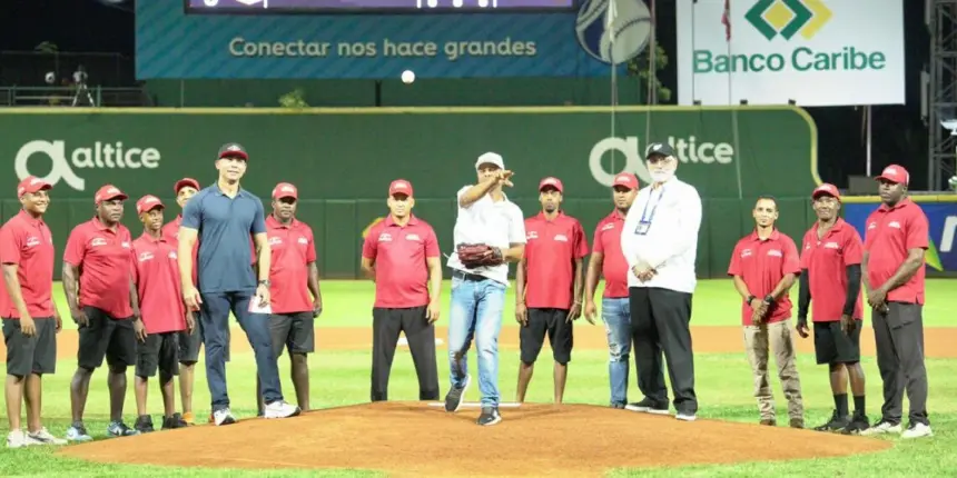 Escogido Honra a Equipo de Mantenimiento del Quisqueya: Béisbol Dominicano Agradece