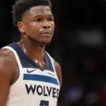 Edwards Abandona la Banca: Polémica en Derrota de Timberwolves ante Hawks