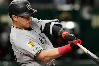 Azulejos de Toronto firman al slugger japonés Kazuma Okamoto