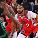 Derrick Jones Jr. Sufre Nuevo Esguince MCL: Clippers Pierden a Jugador Clave