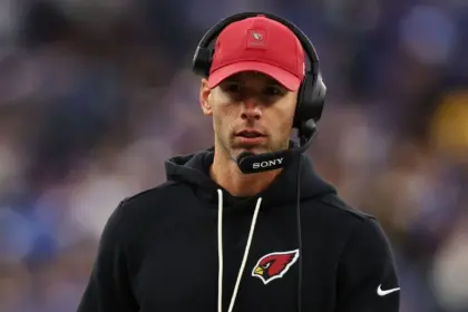 Cardinals Despiden a Jonathan Gannon Tras Fracaso: Análisis de la Decisión