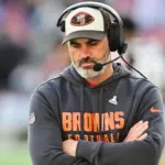 Browns Despiden a Stefanski tras Fracaso: Berry se Queda, ¿Quién Será el Nuevo DT?