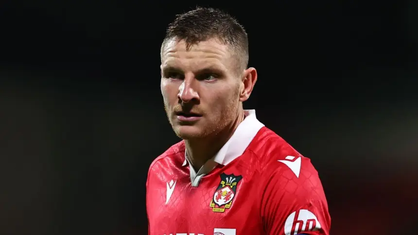 Paul Mullin Regresa al Wrexham: El Ídolo Vuelve tras Cesión