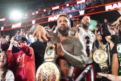 ¡Los Usos Recuperan el Campeonato de Parejas en Raw! Resumen y Análisis WWE