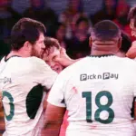 Etzebeth, pilar de Sudáfrica, suspendido 12 semanas por agresión a Mann