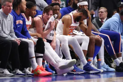 Knicks en Crisis: Humillación ante Pistons y la Reacción Necesaria