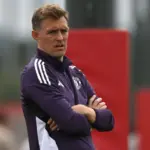 Man Utd: Fletcher al mando interino; Tuchel y Glasner en la mira.