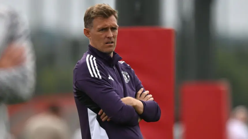 Man Utd: Fletcher al mando interino; Tuchel y Glasner en la mira.