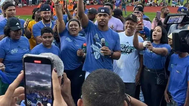 Julio Rodríguez Invierte $1.3M en Complejo Deportivo en Loma de Cabrera