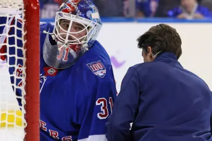 Rangers: Shesterkin a IR, Fox a LTIR; Quick asume la portería