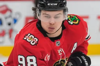 Bedard de Blackhawks podría volver: ¡Entrenamiento y posible regreso!