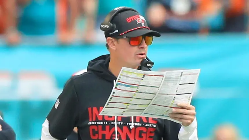 Bucs: Despidos Masivos en el Cuerpo Técnico Tras Temporada Decepcionante