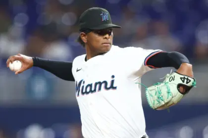 Cubs adquieren a Edward Cabrera: Refuerzo de lujo para la rotación.