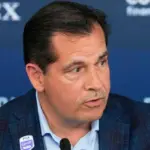 Derek Sprague Deja PGA: Renuncia para Cuidar Familia, Impacto en Golf