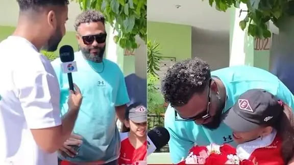 Caminero promete a niña del Escogido luchar por la corona 18 en LIDOM