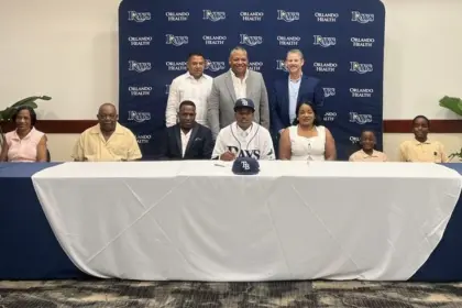 Rays invierten $3.5M en prospecto dominicano Víctor Valdez: Firman al campocorto