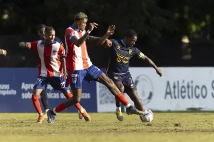 Pantoja busca liderato en LDF: Duelo ante Delfines del Este en la liguilla