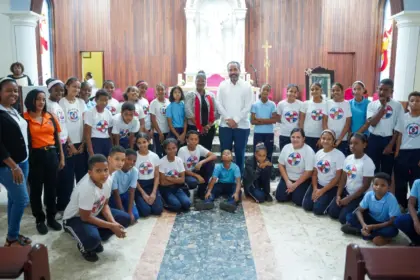 INEFI celebra 28 aniversario con misa: Rodríguez Mella agradece logros en educación física