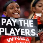 WNBA: Crisis Laboral, Vuelos Chárter y Camisetas "Páguennos"