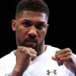 Joshua Retorna al Gimnasio Tras Accidente: Recuperación y Futuro Incierto