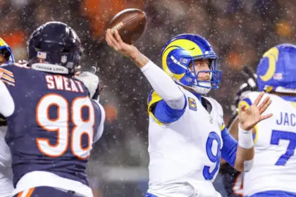 Rams vencen a Bears: Defensa clave y Stafford frío, ¡camino al Campeonato!