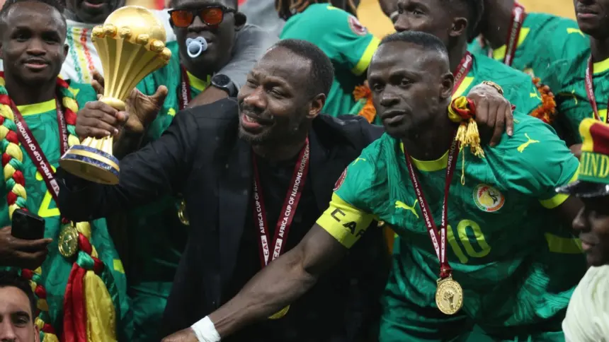 AFCON: Senegal Campeón en Final Caótica, Marruecos y Polémica Arbitral