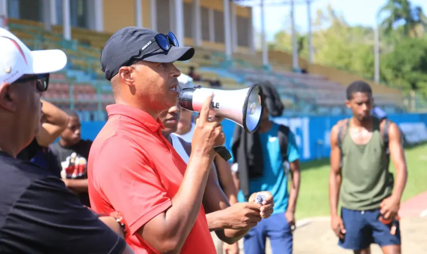 Félix Sánchez impulsa evaluación atlética para Santo Domingo 2026: Chequeo con estrellas