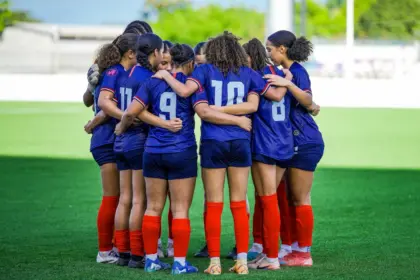 Dominicana Sub-17 Femenina golea en inicio del Clasificatorio Concacaf 2026