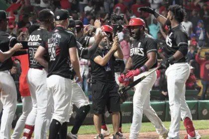 Leones del Escogido: ¡Bicampeones de LIDOM con su corona 18!