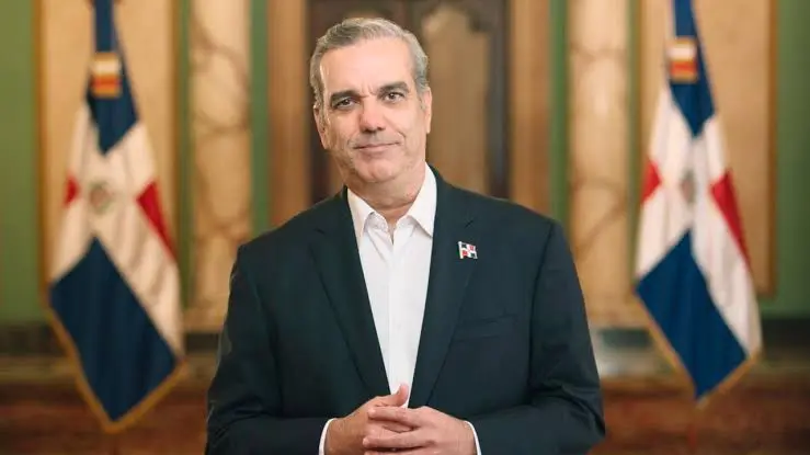 Abinader Felicita a Leones del Escogido por Bicampeonato LIDOM 2025-2026