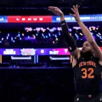 Towns firma doble-doble y Knicks vencen a Kings: 3er triunfo al hilo