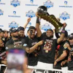 Sócrates Brito: Héroe Escarlata Sella Bicampeonato del Escogido con Out 27