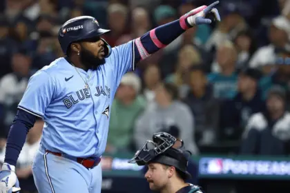 Vladimir Guerrero Jr. debutará con RD en Clásico Mundial 2026: ¡Plakata en el roster!