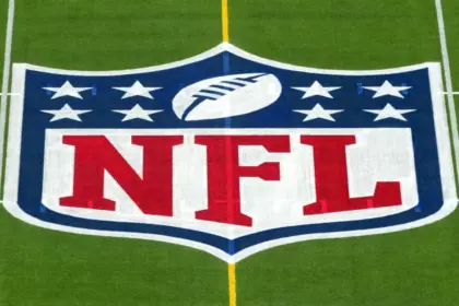 NFL Considera Revisión de Jugadas para Mejorar Seguridad y Reducir Lesiones