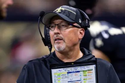 Bills contratan a Pete Carmichael como nuevo coordinador ofensivo