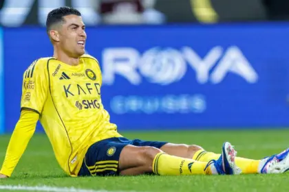 Cristiano Ronaldo iguala a Quiñones con gol 17; Al Nassr golea a Al Kholood