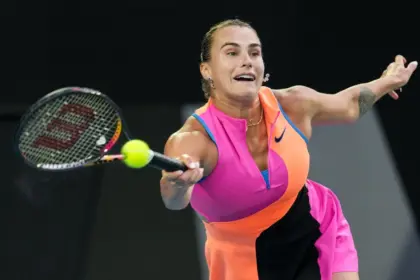 Sabalenka imparable: A la final del Abierto de Australia tras vencer a Svitolina