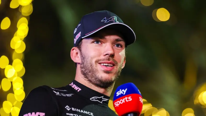 Gasly, Piloto F1, Invierte en Equipo MotoGP de Steiner: ¡Gran Noticia!