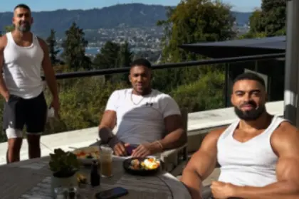 Anthony Joshua Habla Tras Accidente en Nigeria: "Perdí a Mis Hermanos" 12 Anthony Joshua Habla Tras Accidente en Nigeria: "Perdí a Mis Hermanos"