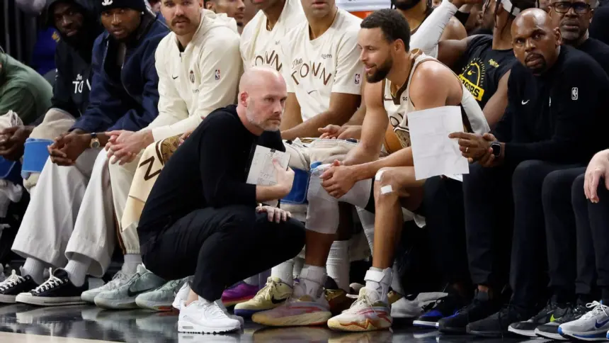 Curry sale por dolor en la rodilla: Preocupación en Warriors por estrella NBA