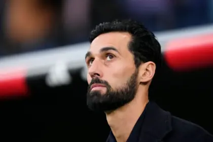 Arbeloa pide apoyo a la afición del Real Madrid tras tropiezo en Champions