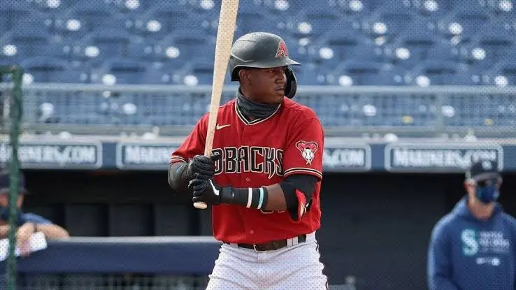 Geraldo Perdomo Refuerza a Dominicana para el Clásico Mundial de Béisbol 2026