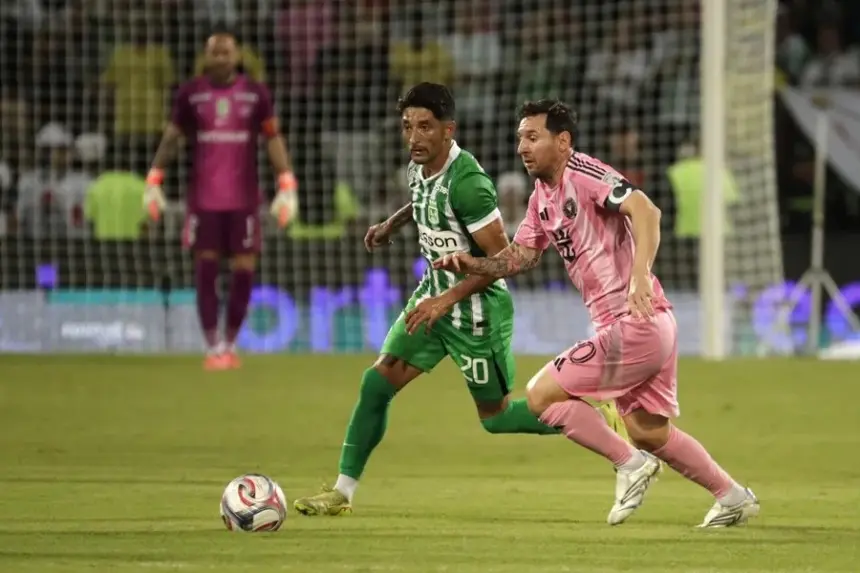 Inter Miami vence a Atlético Nacional en Medellín con autogol, Messi presente