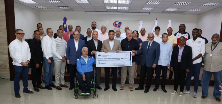 Kelvin Cruz entrega RD$250 millones más para atletas RD en Juegos 2026