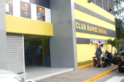 INEFI inaugura centro deportivo escolar comunitario: Impulso al deporte dominicano