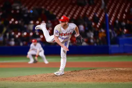 Charros de Jalisco a Semifinales: Vencen a Tomateros 4-2 en Serie del Caribe