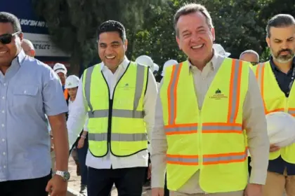 Cruz e Ito Bisonó supervisan obras para Juegos Centroamericanos 2026